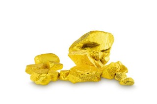 如何看待品牌黄金手镯的价格？不同品牌间价格差异为何？