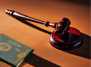 科兴生物7年控制权之争再现：疫苗大厂被股东告了