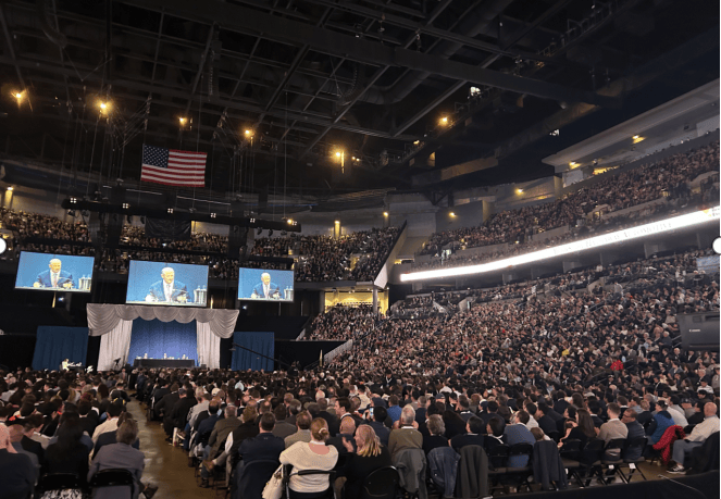 赶在“股神”退休前！公募见证最后一届巴菲特股东会，两大看点......  第2张