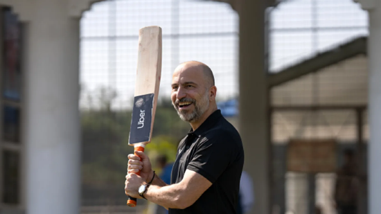 优步调整休假政策:将员工带薪休假的任职要求从5年提高至8年 第1张 优步调整休假政策:将员工带薪休假的任职要求从5年提高至8年 第1张