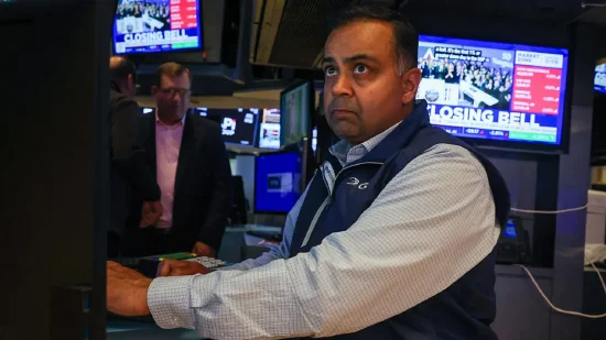 午盘:美股小幅下滑 市场等待英伟达财报 第1张 午盘:美股小幅下滑 市场等待英伟达财报 第1张