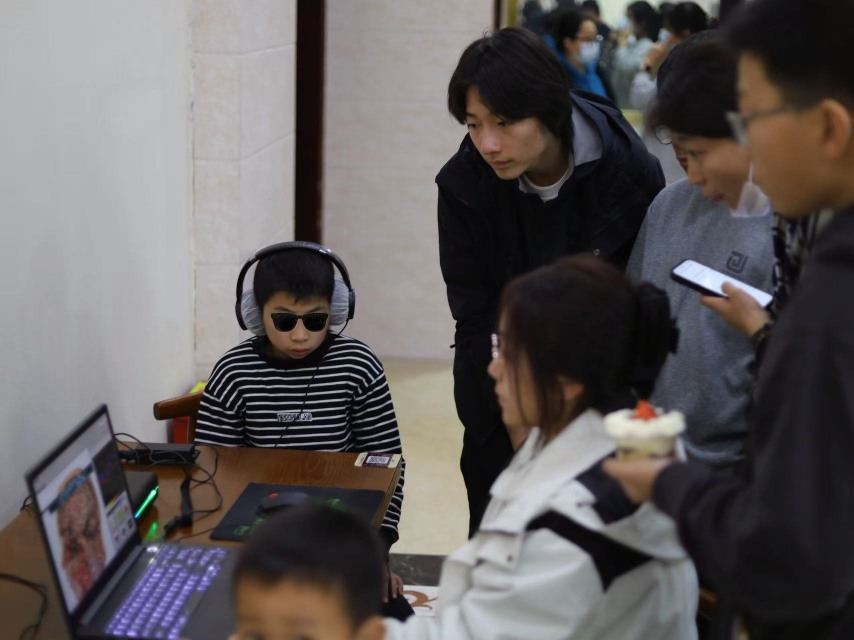 徐胤泽谈“胤泽童心计划”:健康是长期平衡,情感陪伴本身就是一种预防 第3张 徐胤泽谈“胤泽童心计划”:健康是长期平衡,情感陪伴本身就是一种预防 第3张