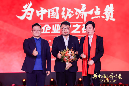 波司登创始人高德康评强脑科技:把科幻变成现实,让世界看到了中国创新的力量和高度 第1张 波司登创始人高德康评强脑科技:把科幻变成现实,让世界看到了中国创新的力量和高度 第1张