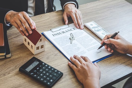 连亏三年后光大永明人寿2025年实现净利1.1亿,综合偿付能力充足率已逼近监管预警线 第1张 连亏三年后光大永明人寿2025年实现净利1.1亿,综合偿付能力充足率已逼近监管预警线 第1张