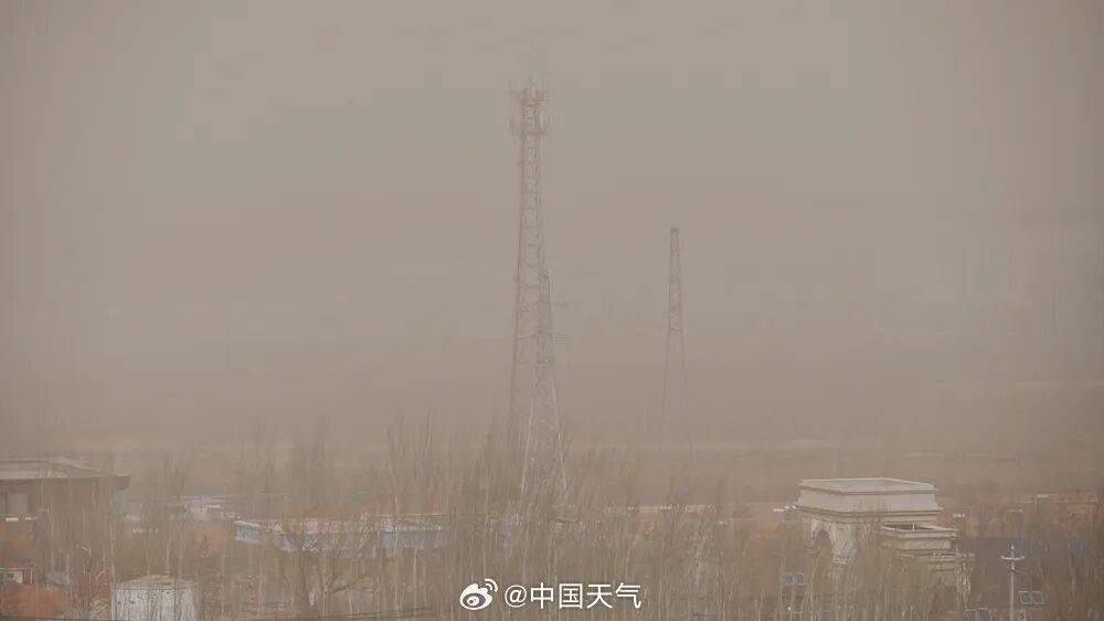 四预警连发！返程出行注意了！多地气温断崖式下跌，10余省份沙尘天气来袭，部分地区有沙尘暴！  第7张